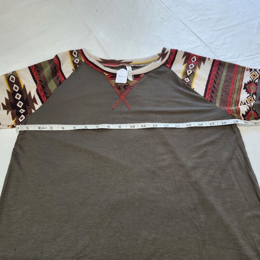 Celeste Solid Long Sleeve Top With Aztec Print. - image 4